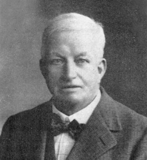 Photo of photos/William Daniel McLennan 1872-1940 portrait_